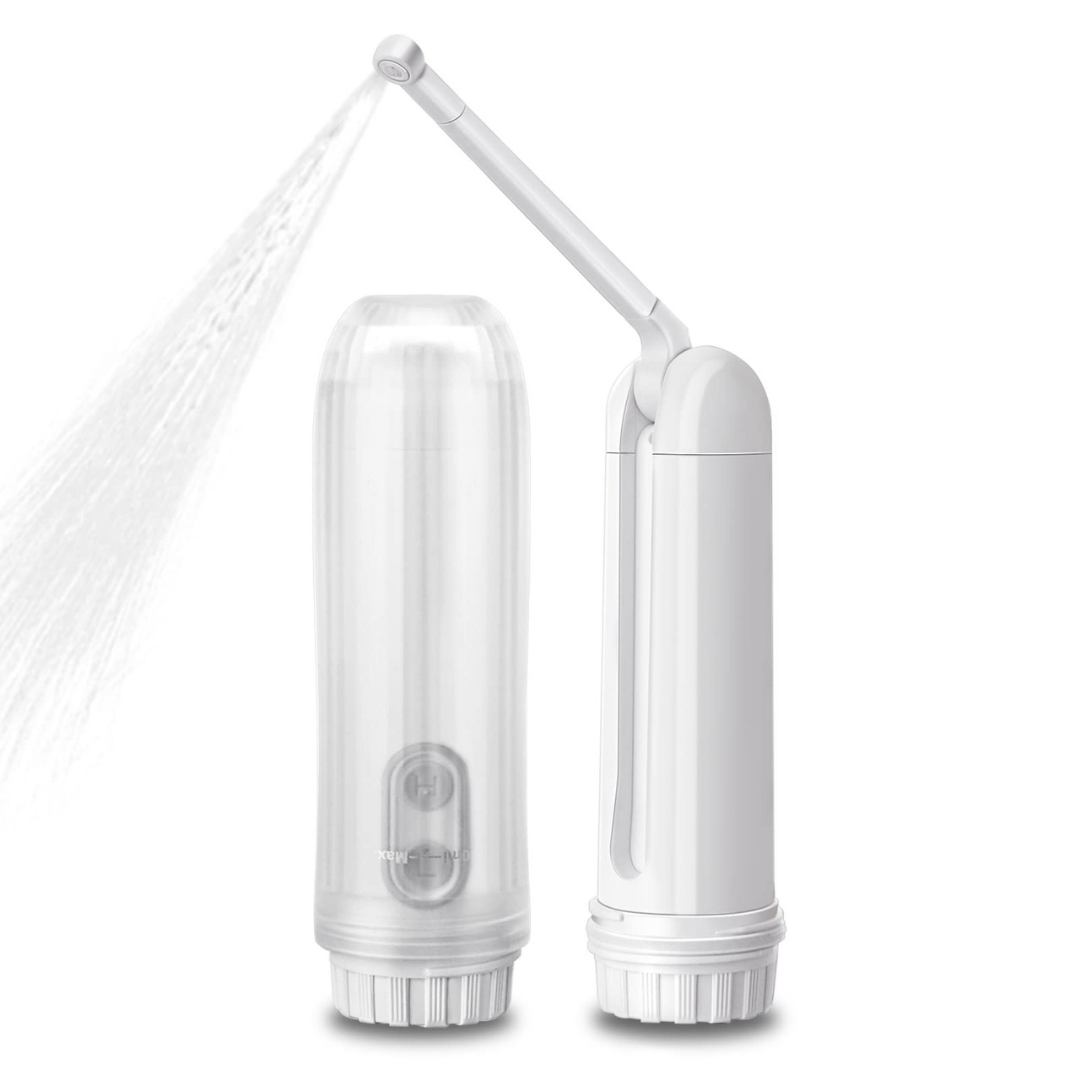 Bidet portable pliable, appareil de nettoyage personnel électrique avec deux niveaux de pression. Idéal pour les voyages et les soins personnels, offrant une expérience de nettoyage pratique et confortable.