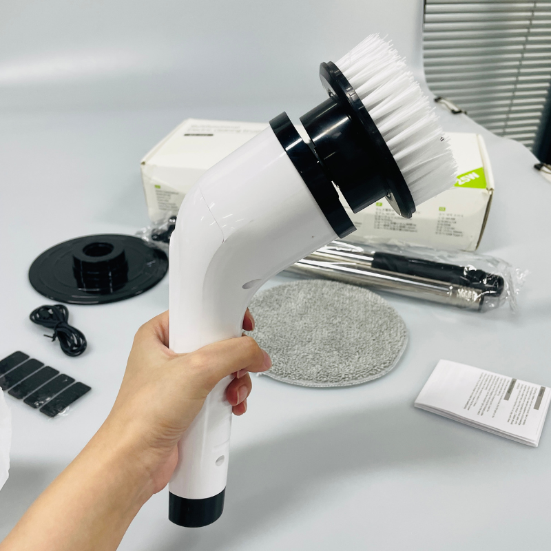 🧼 فرشاة النظافة الدوارة الكهربائية (5 في 1)