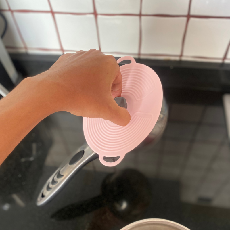 مجموعة الأغطية من سيليكون ومعاها الملقط العجيب 2 في 1 هدية! 🎁