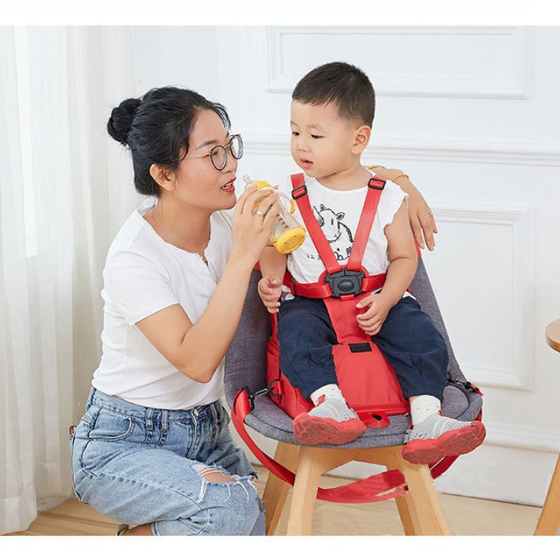 Enfin, sortez confortablement avec la chaise portable qui changera votre vie avec votre enfant.